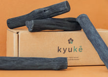 Charger l'image dans la galerie, Lot de 4 charbons actifs Binchotan ~ Taille S