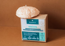 Charger l'image dans la galerie, Éponge pour visage Konjac bio japonaise au sakura